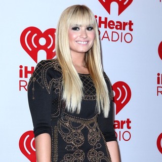 Demi Lovato in 2012 iHeartRadio Music Festival - Day 1 - Arrivals