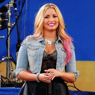 Demi Lovato in Demi Lovato Performs as Part of Good Morning America's Summer Concert Series