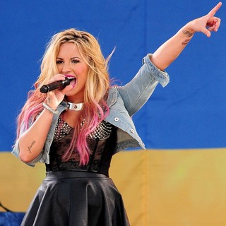 Demi Lovato in Demi Lovato Performs as Part of Good Morning America's Summer Concert Series