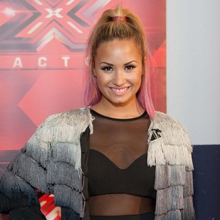 Demi Lovato in X Factor Auditions - Arrivals