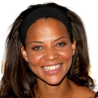 Denise Vasi in 2010 Daytime Emmy Awards Official Pre-Party