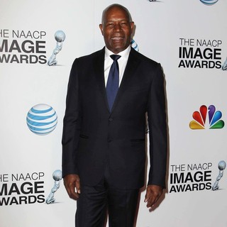 Dennis Haysbert