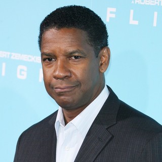 Denzel Washington in The Los Angeles Premiere of Flight - Arrivals