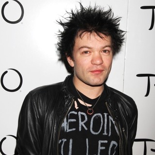 Sum 41 in Deryck Whibley Celebrates His Birthday - deryck-whibley-celebrates-his-birthday-01