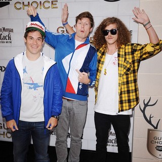 Adam DeVine, Anders Holm, Blake Anderson in Spike TV's 2012 Guys Choice - Arrivals