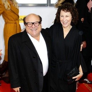 Danny DeVito, Rhea Perlman in The Goldene Kamera (Golden Camera) Awards