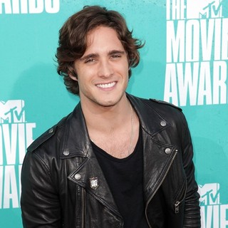 Diego Boneta in 2012 MTV Movie Awards - Arrivals