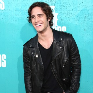Diego Boneta in 2012 MTV Movie Awards - Arrivals