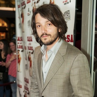 Diego Luna in Special Screening of Casa De Mi Padre - diego-luna-screening-casa-de-mi-padre-01