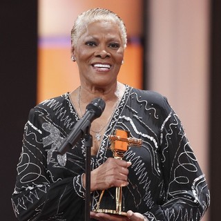 Dionne Warwick in The 47th Annual Goldene Kamera (Golden Camera) Awards - Inside
