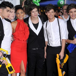 One Direction, Nicole Scherzinger in Men in Black 3 New York Premiere - Arrivals