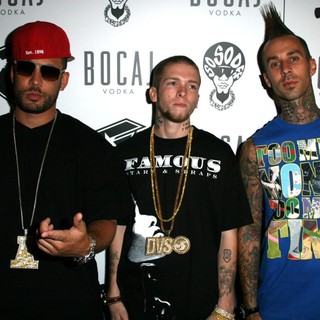 DJ Drama, Jereme Rogers, Travis Barker in The 2007 MTV Video Music Awards After Party - Arrivals