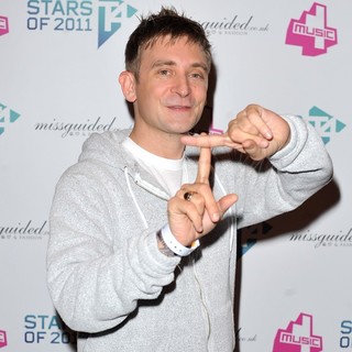 DJ Fresh in T4 Stars - Press Room - dj-fresh-t4-stars-02