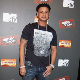 DJ Pauly D in Jersey Shore Season 6 Premiere Party