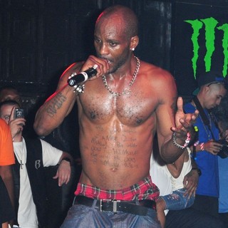 DMX in DMX Performing Live to Promote His CD Undisputed