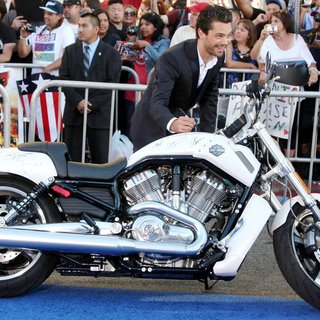 Los Angeles Premiere of Captain America The First Avenger - Arrivals