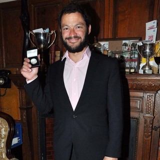 Dominic West Is Presented with An Honorary Patronage of The Philosophical Society - dominic-west-honorary-patronage-03