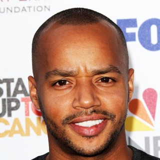 Donald Faison in Stand Up To Cancer 2012 - Arrivals