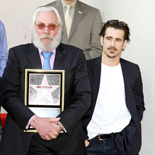 Donald Sutherland, Colin Farrell in Donald Sutherland Receives The 2,430th Star on The Hollywood Walk of Fame