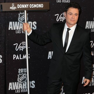 Donny Osmond in The NHL Awards 2011 - Arrivals - donny-osmond-nhl-awards-2011-03