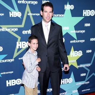 Doug Ellin in Final Season Premiere of HBO's Entourage