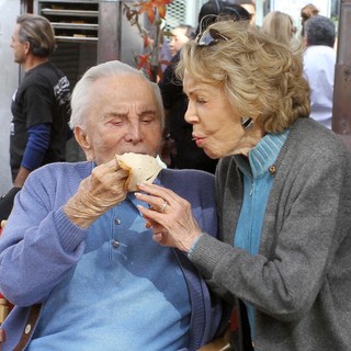 75th Anniversary of The Los Angeles Mission Serving Thanksgiving Dinner to The Homeless