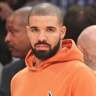 Drake at The Lakers Game