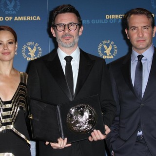Berenice Bejo, Michel Hazanavicius, Jean Dujardin in 64th Annual Directors Guild of America Awards - Press Room