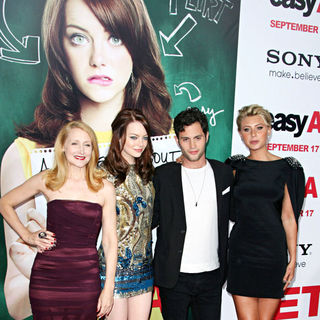 Patricia Clarkson, Emma Stone, Penn Badgley, Alyson Michalka in Los Angeles Premiere of 'Easy A'