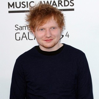 Ed Sheeran in 2013 Billboard Music Awards - Arrivals - ed-sheeran-2013-billboard-music-awards-03