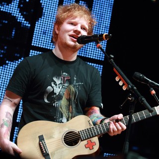 Ed Sheeran Performing at The Festival Hall - ed-sheeran-performing-04