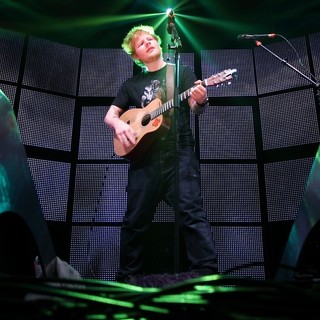 Ed Sheeran Performing at The Festival Hall - ed-sheeran-performing-10