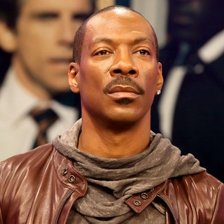 Eddie Murphy in Eddie Murphy Promotes His Film Tower Heist on BET's 106 and Park