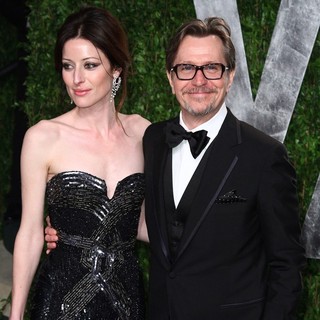 Alexandra Edenborough, Gary Oldman in 2012 Vanity Fair Oscar Party - Arrivals