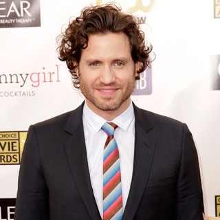 Edgar Ramirez in 18th Annual Critics' Choice Movie Awards