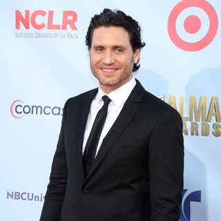 Edgar Ramirez in 2012 NCLR ALMA Awards - Arrivals
