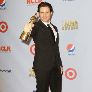Edgar Ramirez in 2012 NCLR ALMA Awards - Press Room