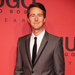 Edward Norton in Mercedes-Benz Fashion Week Berlin Autumn-Winter 2013 - HUGO by HUGO BOSS - Arrivals - Front Row - edward-norton-mercedes-benz-fashion-week-berlin-autumn-winter-2013-01