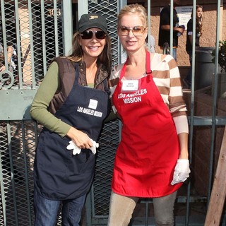 Eileen Davidson in The Los Angeles Mission's Thanksgiving for Skid Row Homeless