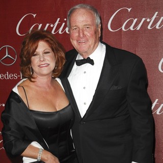 Susie Ekins, Jerry Weintraub in The 23rd Annual Palm Springs International Film Festival Awards Gala - Arrivals