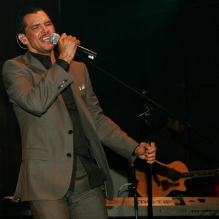 El DeBarge in El DeBarge Performs at CD Release Show for Album Second Chance