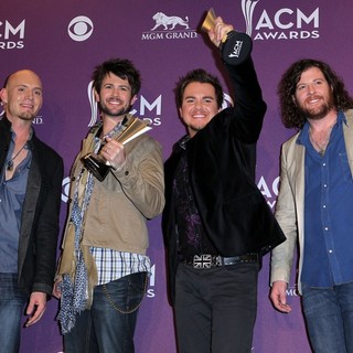 Eli Young Band in 2012 ACM Awards - Press Room