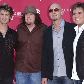 Eli Young Band in The 43rd Annual Academy of Country Music Awards - eli-young-band-43rd-annual-academy-of-country-music-awards-01