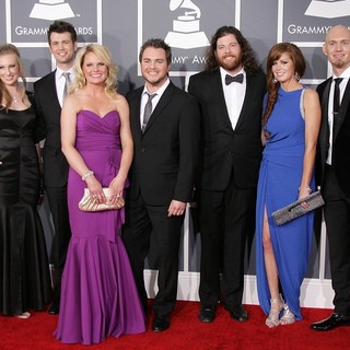 Eli Young Band in 55th Annual GRAMMY Awards - Arrivals