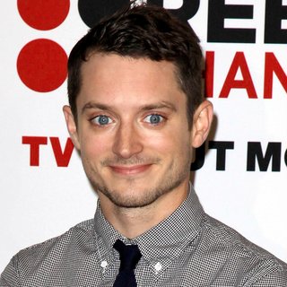 Elijah Wood in The 2011 Critics Choice Television Awards Luncheon - Red Carpet