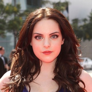 Elizabeth Gillies