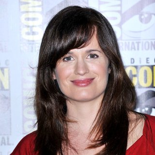Elizabeth Reaser in Comic Con 2011 - Day 1 - Twilight Breaking Dawn Part I Press Conference - Arrivals