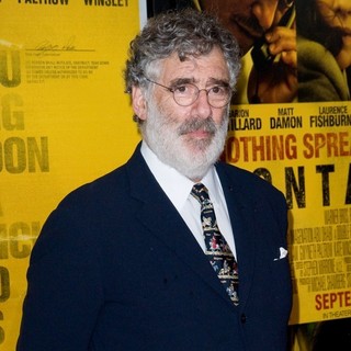 Elliott Gould in New York Premiere of Contagion - Arrivals