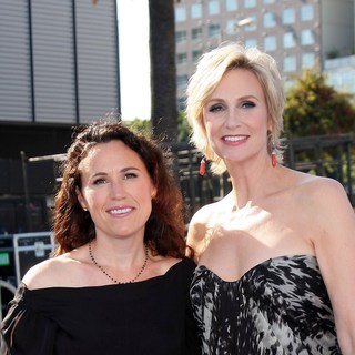 Lara Embry, Jane Lynch in 2011 Do Something Awards - Arrivals