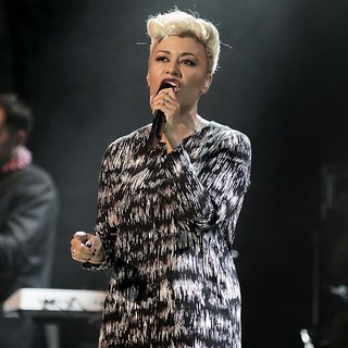 Emeli Sande in Emeli Sande Performing